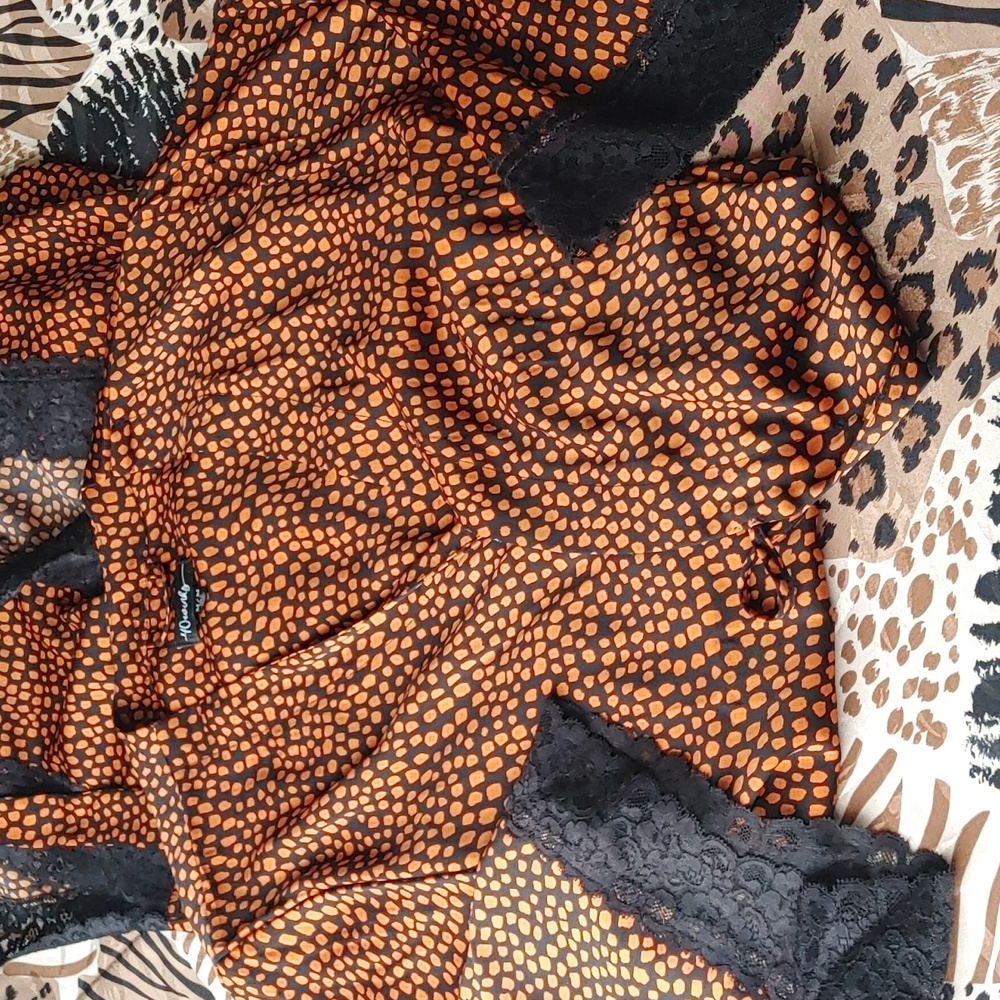 40 Winks House Coat Sz Med
